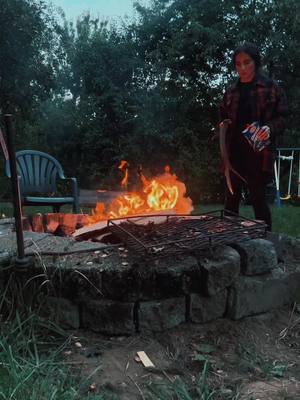 A post by @chelseyvaughn on TikTok caption: I suck at starting fires lol #fypシ #pnw #oregon #foryou #bonfire #campfire #foryoupage #firewood #fallseason #oregoncheck #womanwhohunt