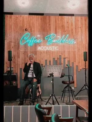 A post by @toto_ck on TikTok caption: Kung Kailangan mo Ako by Rey Valera. Visit Coffee Builders. at Silang, Cavite. Good Food! Great Place!  #musicnotminenocopyrightinfrigement #coffeebuildersph #coffeebuilders #coffeebuilderssilang #SilangCavite