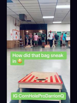 A post by @cornholeprodarrionq on TikTok caption: How that bag tip toed in the hole was crazy! #fyp 