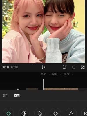 A post by @miyeonsim_97 on TikTok caption: Our kpop thai-line but sorn is missing… (g)i-dle, blackpink and actually clc too right i mean wait sorn was or is in clc right?#gidle#minnie#blackpink#lisa #nichayontararak#lalisamanoban