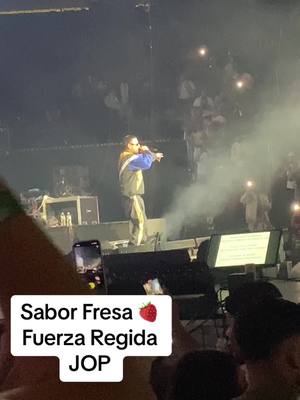 A post by @leslieramosg on TikTok caption: #saborfresa #saborfresa🍓 #fuerzaregida #jop #fyp #prudentialcenter #ny #nj #bestconcertever @JOP @Fuerza Regida @Moises Lopez @bandaotropedo @PELON.FR 