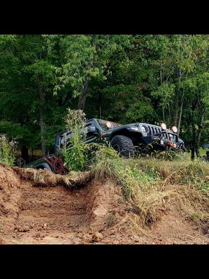 A post by @sargejt on TikTok caption: Jeepers park where we want to, cause we can. lol #ohiovalleyjeepclub #ovjc #jeep #jeeps#jeepjt #gladiator #viral #foryoupage #4up #foryou 