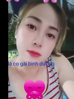 A post by @dinhlongduong3 on TikTok caption: là co gái bình dương 🥰🥰🌹🌹👍👍♥️♥️🌹🌹🌹🌹🌹🌹🌹#cáchlenxuhuongtiktok