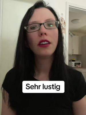 A post by @beckyistso on TikTok caption: #zeitlupen #zeitglitch #ausprobieren