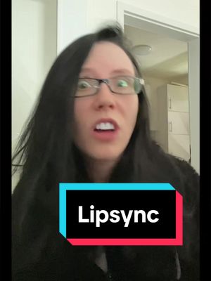 A post by @beckyistso on TikTok caption: Originalsound unten. Der Song ist nicht von mir und handelt von Panikattacken #lipsync = Lippensynchronisation = nachsprechen 🤣