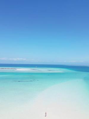 A post by @sbstienn on TikTok caption: Zanzibar 🇹🇿 #fy #fyp #pourtoi #pourtoipage #nakupenda #zanzibar #zanzibartiktok #voyage #tiktoktravels