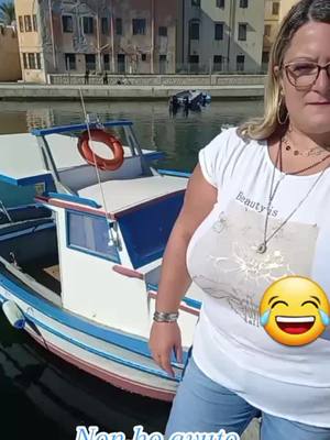 A post by @dany30128 on TikTok caption: #buonagiornata #amiciditiktok #non #avevo #scelta #😂 #🐟🐟 #scenafilm #ninodangelo#🎬  #peschereccio #⛵ #🌊 #scherziamo #unpo #🙏🙏🙏#poverini #🐟  #Sicilia#Palermo#videoviral #viraltiktok #fyp #neiperte #🤗