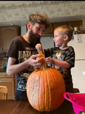 A post by @stephwagner_96 on TikTok caption: #greenscreen #hubby #boymama #sonsoftiktok #MomsofTikTok #fypシ #fyp #fypageシ #fypage #foryou #foryoupage #halloween #pumpkin