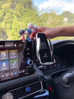 A post by @griswold68 on TikTok caption: #foryou #automobile #car #phoneholder #carphoneholder #onlyforyou 