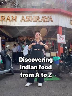 A post by @onlyonegiulia on TikTok caption: What would you pick for I?☺️ Shoutouts to @Beryl Shereshewsky for the original content idea 🙌 Check out her amazing A-Z series in India and NYC! #streetfood #india #idlisambhar 