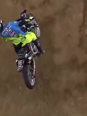 A post by @motocross.madness on TikTok caption: #fyp #foryou #motocross 