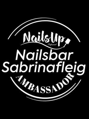 A post by @nailsbarsabrinafleig on TikTok caption: Buildergel & Farbswatch  @nailsupdeutschland  Was meint Ihr zur Farbe? (Werbung wegen Markennennung ) #nailslayer #nailsbar #nailsfashion #viralreels #viralnails #viralfyp #fyp #chamaleonnails #nailsupdeutschland