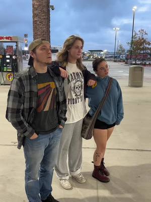 A post by @abbyhh11 on TikTok caption: #bucees #bladerunner