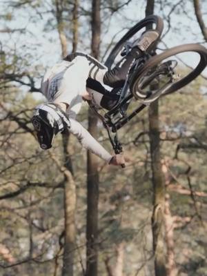 A post by @yoan_roux_mtb on TikTok caption: Hell yes 4 is now available on youtube: the forest crew - hell yes 4 #mtb #mtblife #downhill #vtt #bike #freeride #mtblove #velo #tricks #mtbtrail #forest #freestyle #fyp #pourtoi #freeridemtb #trending 