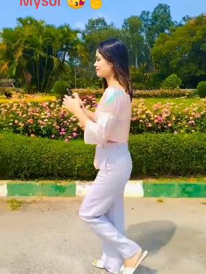 A post by @sejal____bohara_ on TikTok caption: #mysur #😘😘🤞🤞🥀😌 #bangalore