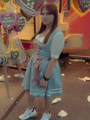 A post by @nadja1108 on TikTok caption: 💞💕 #dirndl #volksfest #oktoberfest #krügerdirndl #krüger @Krüger Dirndl 