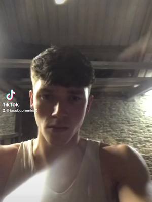 A post by @jacobcummins0 on TikTok caption: On that Grind #fyp #foryoupage  #foryou #gym #GymTok #gymtransformation 