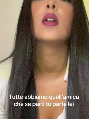 A post by @cetty_giurba on TikTok caption: Una cosa sola 🔐#amicizia #virale #neiperte