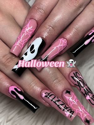 A post by @nails.gsk on TikTok caption: AD| @Justnails Shop alle Produkte die ich verwendet habe sind von Justnails - in den Kommentaren beantworte ich gerne einzelne fragen zu den Produkten 🩷 #fürdichseite #fyp #halloween #scarymovie #nails #manicure #halloweennails 