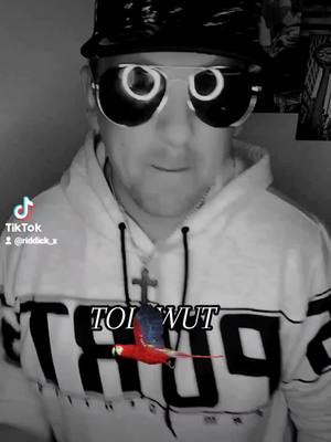 A post by @riddick_x on TikTok caption: @Kool Savas TOLLWUT #fyfyfy #tt #🖤💎bediamond💎🖤 #danielboelen37 #4you #diamantenkind💎 #tiktok #fy  #noble🖤💎bediamond💎🖤 #viral  #🖤💎nohatesharelove💎🖤 #noblefamily #noblequeens👑