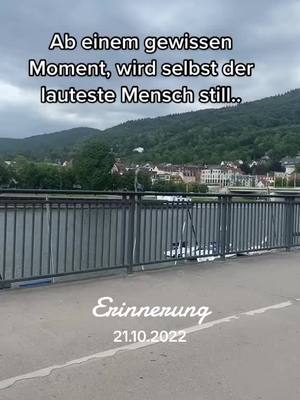 A post by @curvy_naddi89 on TikTok caption: Manchmal wird man einfach still.. #erinnerung #lovemyself💕 #overthinker #lovethisvibes❤️🥰 #🌸 #🦋 #fypシ #zitate #sprüche #zitateundsprüche🥀 #zitate #sprüche #zitateundsprüche🥀 #machedasherzrot #machdasplusweg #lasseinlikeda