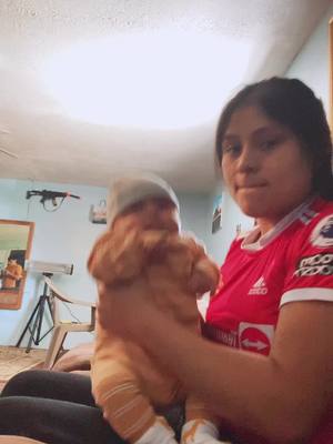 A post by @42maria1 on TikTok caption: Mi bebé DOS MESES de llegar al mundo ❤️❤️