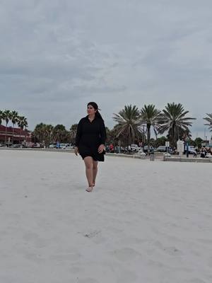 A post by @nhenry139 on TikTok caption: #clearwaterbeach #justforfun