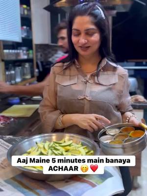 A post by @girlhacks67 on TikTok caption: 5 min mein ACHAAR hai taiyaar! #girlhacks67 #achaarrecipes 