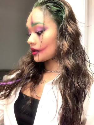 A post by @shanistella on TikTok caption: Halloween 2023 #joker #halloween #halloweenlook #perte #makeup #italy #fyp 