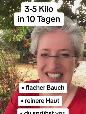 A post by @balancebotin on TikTok caption: #detoxprogramm #gesundheitsprogramm#abnehmenohnezuhungern #abnehmenmitgenuss #abnehmen2023 #abnehmenvorhernachher #abnehmenohnehunger #wechseljahre#abnehmenohneverzicht #abnehmenohnehungern #bauchfettreduzieren #hormonbalance #flacherbauch #doppelkinn #fitness