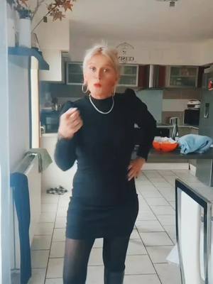 A post by @lablondeauyeuxbleudu54 on TikTok