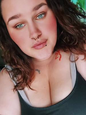 A post by @country.girl860 on TikTok caption: #needmorefollowersplease #fypシ゚viral🖤tiktok☆♡ #beautifullikealways🔥❤️😘 #plussize #lipsync #dontreallymatter