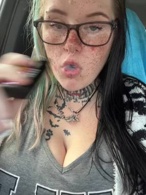 A post by @moonlightprincess420 on TikTok caption: #like #follow #comment #fwytyk #realhotgishiii😍🧗🏽‍♀️ #💚dankbbwqueens🖤 #foryou #dankvisionz