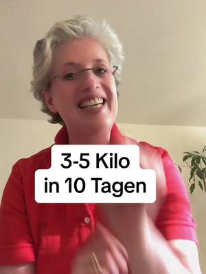 A post by @balancebotin on TikTok caption: Abnehmen geht immer, mit einem guten und gesunden Programm! #abnehmprogramm #detox #wechseljahre #stoffwechsel #leichtgewichtverlieren #abnehmen #gewichtverlieren #entgiften #entschlacken #blähbauch #menopause #bauchfettreduzieren #abnehmenohneverzicht #abnehmenohnehungern #bauchfettreduzieren #hormonbalance #flacherbauch #doppelkinn #fitness