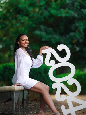 A post by @shamirjohnson4 on TikTok caption: #grad #graduate #2024graduate🎓 #photography #houstonphotographer #houstonphotography