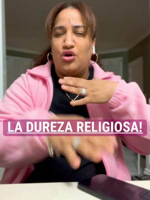 A post by @celeniancoreygirard on TikTok caption: #reels #mundo #amor #tiktok #religion #religion #heart #corazon #celeniagirard 