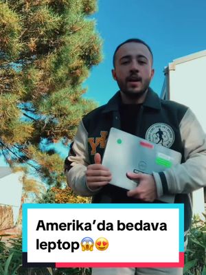 A post by @berke.kalkan19 on TikTok caption: Amerika’daki üniversitemden bedava leptop aldım 😱😍🇺🇸 ##amerikadabirtürk##amerikadayasam##amerikadahayat##workandtravel##yurtdışındayaşam