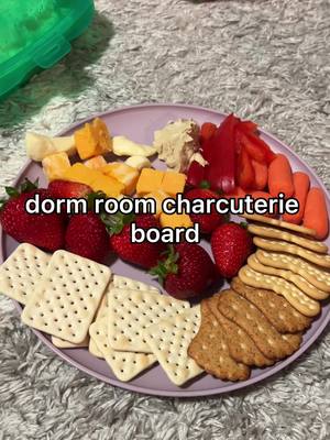 A post by @greta81 on TikTok caption: romanticizing the dining hall✨ #charcuterieboard #dininghall #dorm #DIY #fyp 