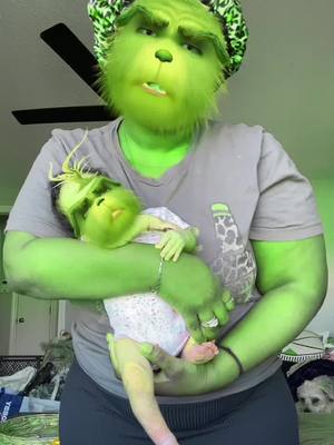 A post by @shaehobbzers on TikTok caption: #grinchtiktok #grinchchallenge #grinchmas #grinch #trending #christmascountdown #fyp #auntie #foryou #fypシ゚viral #trendingsound #thegrinch #sunday #newborn 