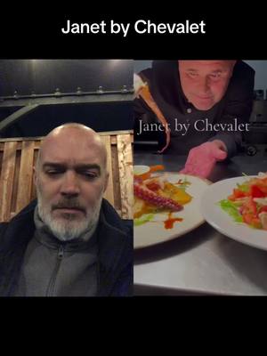 A post by @valiy_ilie on TikTok caption: #duet with @Nelu Pauca #caracatița #seafood