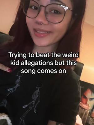 A post by @redh3admai on TikTok caption: #fyp #weirdkid #setitoff