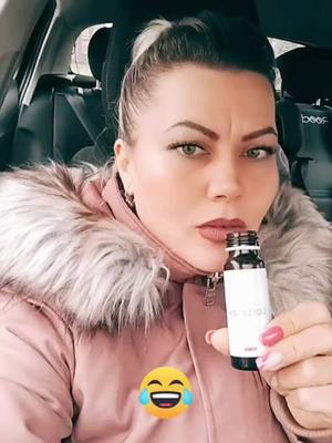 A post by @eugeniapresura on TikTok caption: #caterinca_și_amuzament #nutritie#collagensnep  #mamaatreicopii♥️♥️💙 #soferieboalagrea😊 #voi_cunoasteti_integratoarele_snep?  https://www.mysnep.com/it/390177014