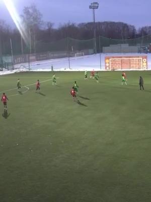 A post by @dzekson.football on TikTok caption: есть кто-то здесь ещё?) #футбол #football #dzeksonfootball #футболист #тренировки