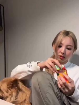 A post by @minarixw on TikTok caption: моя римская империя о которой я думаю минимум два раза в день #kpop #twice #nayeon #momoring #sana #jihyo #mina #jeongyeon #dahyun #chaeyoung #tzuyu #chaeuengлмао #кпоп #твайс #уансылучшие 