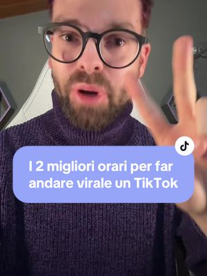 A post by @micheledemonte on TikTok caption: Quando postare su TikTok #oraritiktok #algoritmotiktok 