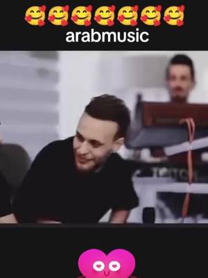 A post by @qanaqadurvine on TikTok caption: #arabmusic#rek #tiktokmusic 