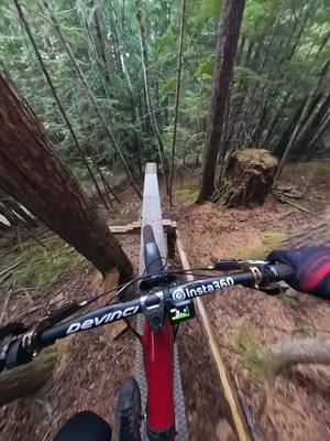 A post by @ddangerousddave on TikTok caption: One of the best trails I’ve ridden all year! Shot on the @insta360_official X3 #Insta360X3 #Insta360MTB #Insta360 #mtb #downhillmtb #mtblife #enduro #freeride #woodwork #bike #skinnies #downhill #mtbskills 