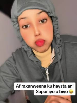 A post by @sagalrashid on TikTok caption: #raxanweynimo🤩🇦🇿🦁 #somalimuqdisho🇸🇴 #darawiishgirl🐎❤️ #foryoupage #somalia🇸🇴 #fyp 