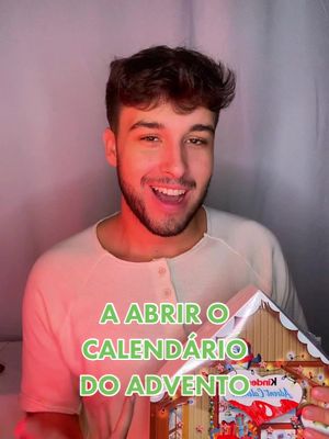 A post by @its.leite on TikTok caption: Vocês alguma vez abriram o calendário do advento antes do dia? 👀🏠 I podem-me acompanhar a abrir o calendário todos os dias na rede vizinha! ✨ | #Xmas #Natal #calendariodoadvento