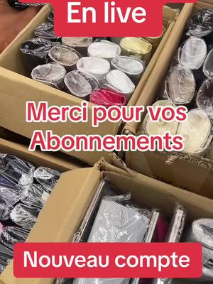 A post by @grossiste_en_ligne.com4 on TikTok caption: #Destockage #grossiste gros déstockage de vêtements, de sacs de parfum, de pochettes, d’accessoires, de cosmétiques en live Shopping. Merci pour vos abonnements pour qu’on puisse commencer les lives